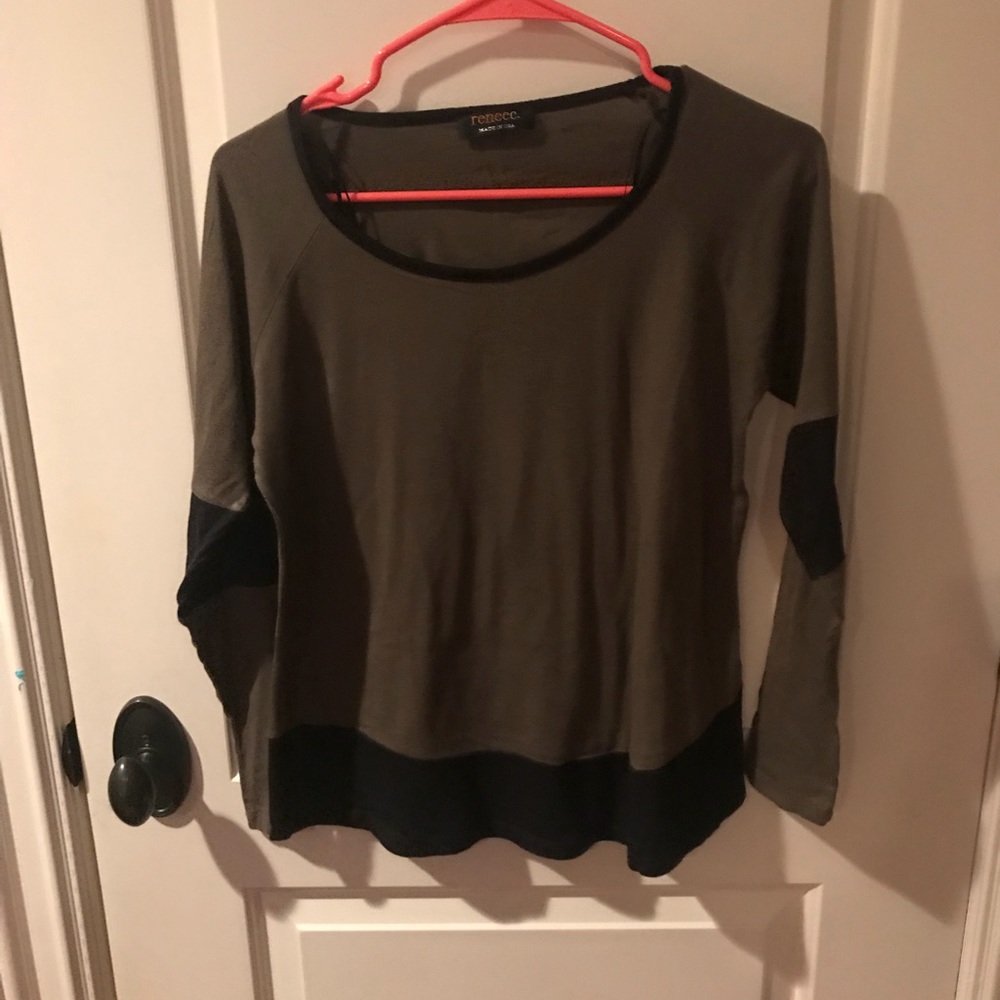Dark green and black long-sleeve shirt